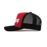 casquette filet noir rouge