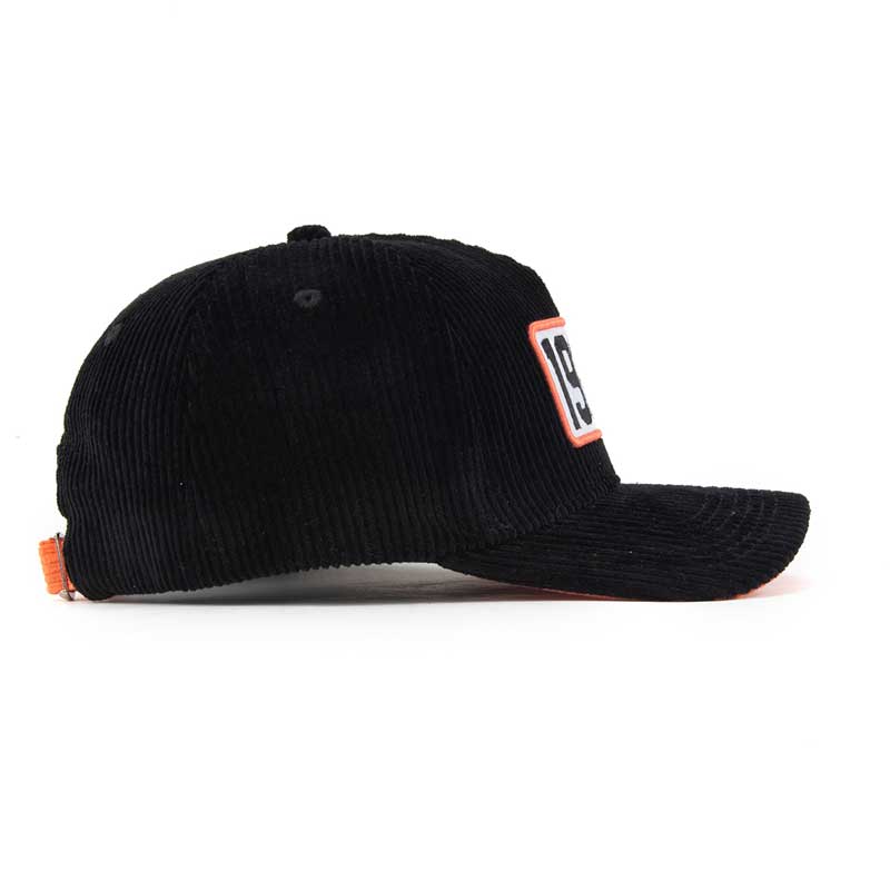 casquette en velours cotelé